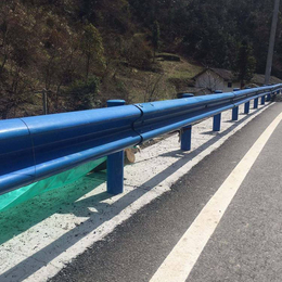 威景波形护栏厂家优惠供应黄山黟县公路波形护栏多少钱一米