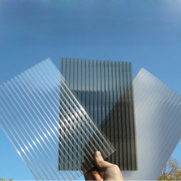 优尼科塑胶(图)-10mm中空阳光板价格-10mm阳光板