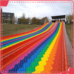 哈尔滨冬季彩虹滑道能作滑雪道 七彩滑道 网红彩虹滑梯