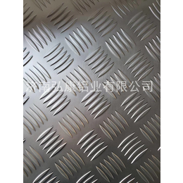 1mm花纹铝板生产厂家济南弘康铝业五条筋防滑花纹铝板