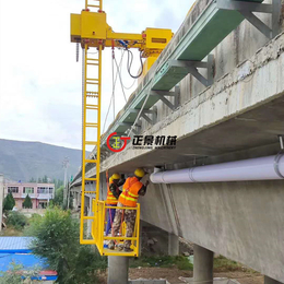 高架桥桥墩雨水管安装施工作业平台