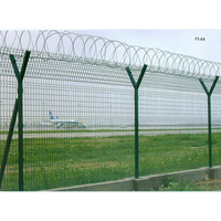 公路护栏网是围栏网系列产品中常见的一种