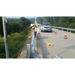 随州公路波形梁护栏板生产厂家