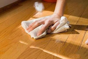 地板清洁剂的主要成分及正确用法