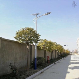 郑州老旧太阳能改造郑州太阳能路灯杆