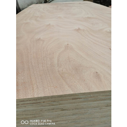 6厘多层双面桃花芯 胶合板 实木贴面板材