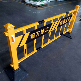 惠州交通隔离栅 道路两边防撞栏 人行道扶手图片