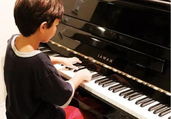 学钢琴之前需要做好哪些“功课”?