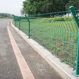 儋州市体育球场围场运动围栏足篮球场包塑勾花隔离网球场围网