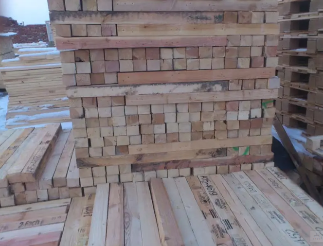 单板和胶合板推动加蓬木材行业发展