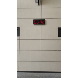 体育场馆标准时钟系统gps北斗时钟缩略图