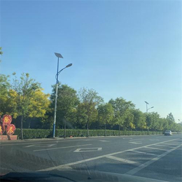 河南郑州5米30瓦小区太阳能路灯报价单