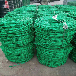 河北镀锌刺绳厂家供应桂林绿色带刺铁丝网柳州道路养护铁丝网