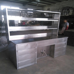 西城区订做加工不锈钢桌子焊接展柜操作台