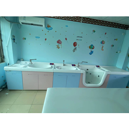 婴幼儿洗浴中心护理台洗礼池