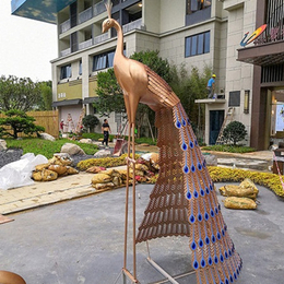 南京产业园景观孔雀雕塑 不锈钢拉丝孔雀定制厂家
