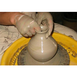 陶瓷陶土供应价-陶瓷陶土-信通膨润土厂