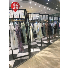 湘乡迪莎童装货架 新中式服装店展示柜 红黄蓝落地中岛架