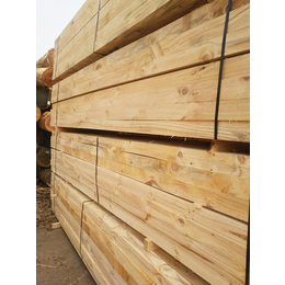 辐射松建筑方木-创亿木材木方-辐射松建筑方木批发