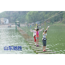 山东驰胜水上浮桥户外拓展水上平台塑料浮筒*儿童游泳池