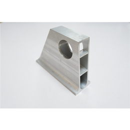 苏州大用铝型材加工(图)-铝蜂窝板-铝型材