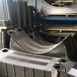 日新换热设备-板式换热器钛板-板式换热器钛板制造商