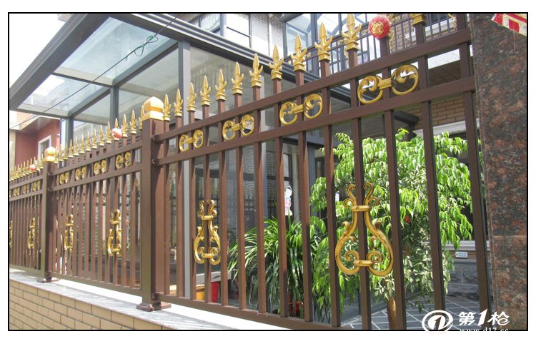 工厂直供铝艺护栏别墅围墙防护栏庭院栏杆花园围栏欧式铝合金栅栏