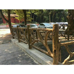 广东生产厂家零售批发(多图)-城市公园仿木纹栏杆-仿木纹栏杆