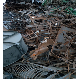 废料旧金属回收站-鑫泽(在线咨询)-废料旧金属回收