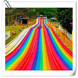 细看却是彩虹花 七彩滑道供应 彩虹滑道设施 旱雪滑道设备
