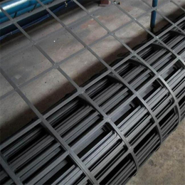 分析普通型钢塑格栅与锁扣型钢塑格栅的技术点